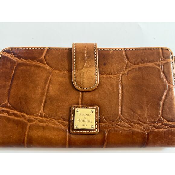 Dooney & Bourke Denison Flap Wallet Brown Leather Old Money Quiet Luxury - Picture 11 of 16